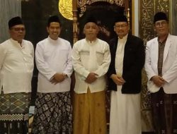Tabligh Akbar Disdikbud Jombang bersama KH. Fahmi Amrullah Hadziq Bupati ingin miniatur kuburan menjadi pengingat (1)