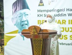 Gubernur Khofifah Hadiri Peringatan Haul ke 2 Gus Sholah