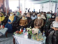 Dua Ibu Nyai Kebanggaan Warga NU, Ibu Nyai Hj. Mundjidah Wahab dan Bu Nyai Hj Ida Fauziah di Wisuda Di Ponpes Bahrul Ulum Tambak Beras Jombang