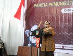 Pada Pelantikan PPS, Bupati minta Petugas dan PPS harus netral