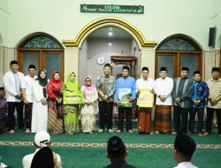 Dengan giat Safari Ramadhan, Bupati Salurkan Bantuan
